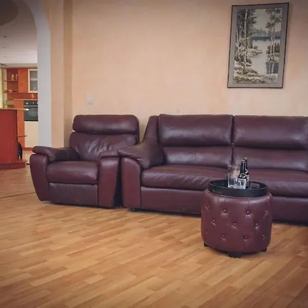 Top Central Apt The Floor Varna
